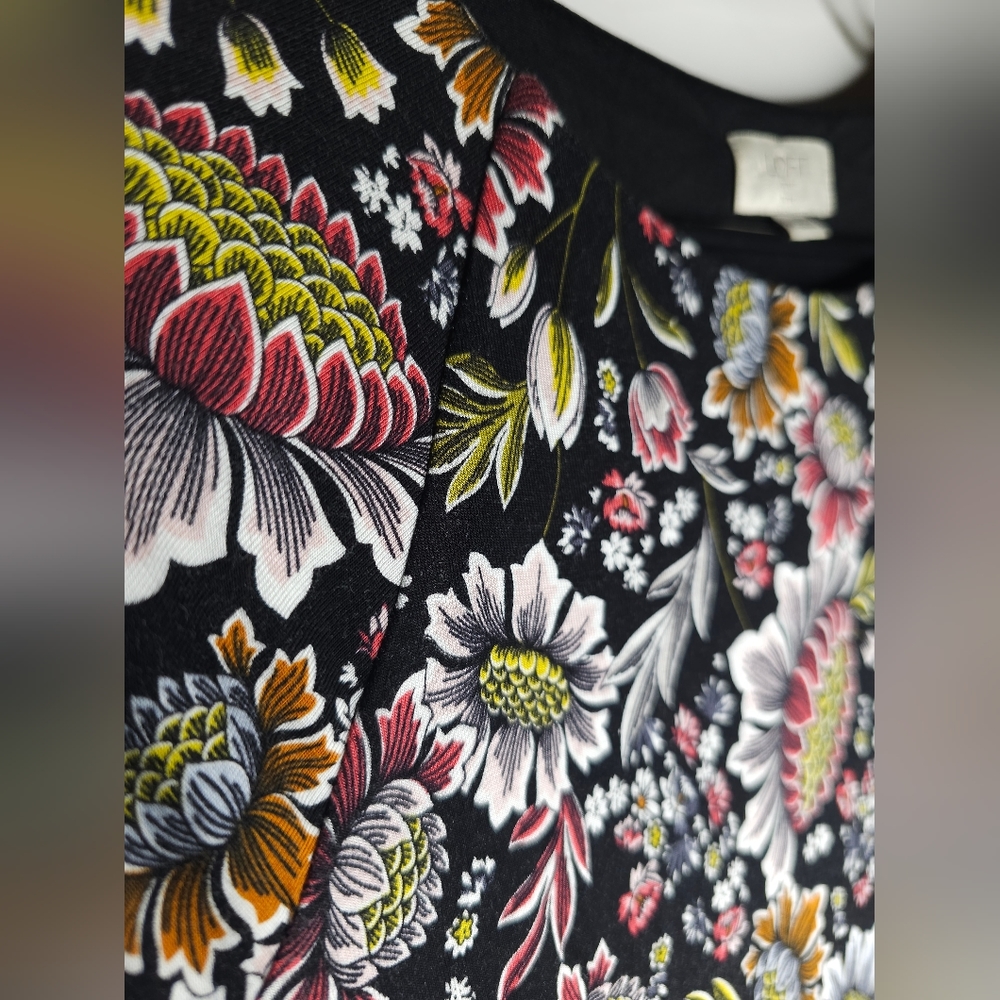 Loft Outlet Black Floral Dress Stretch Jersey Knit Short Sleeve 4P